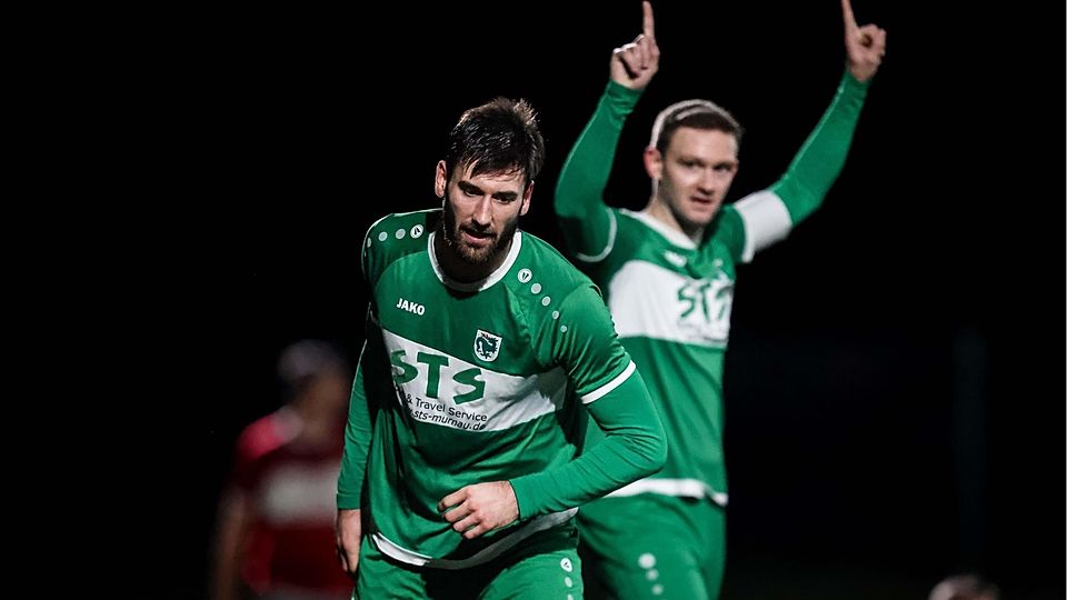 Der Knoten ist geplatzt: Benedikt Multerer (l.) und Josef Bierling treffen viermal.