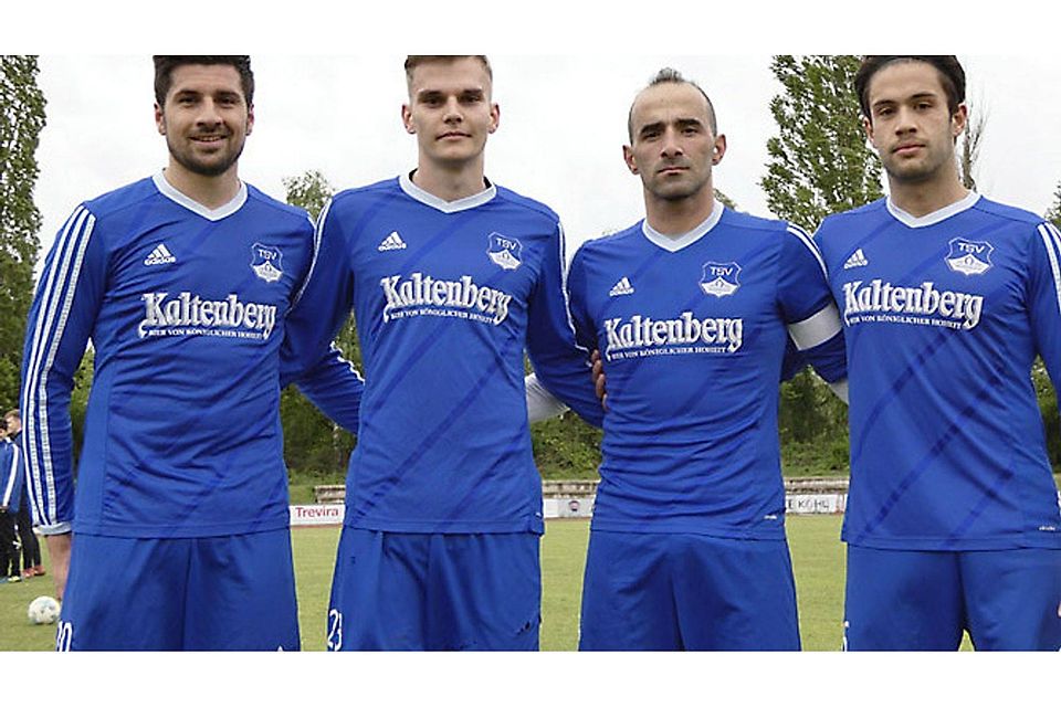 Sie verlassen den TSV Bobingen (von links): Cemal Mutlu, Marco Weise, Murat Calli und Cemal Nam.  Foto: Elmar Knöchel