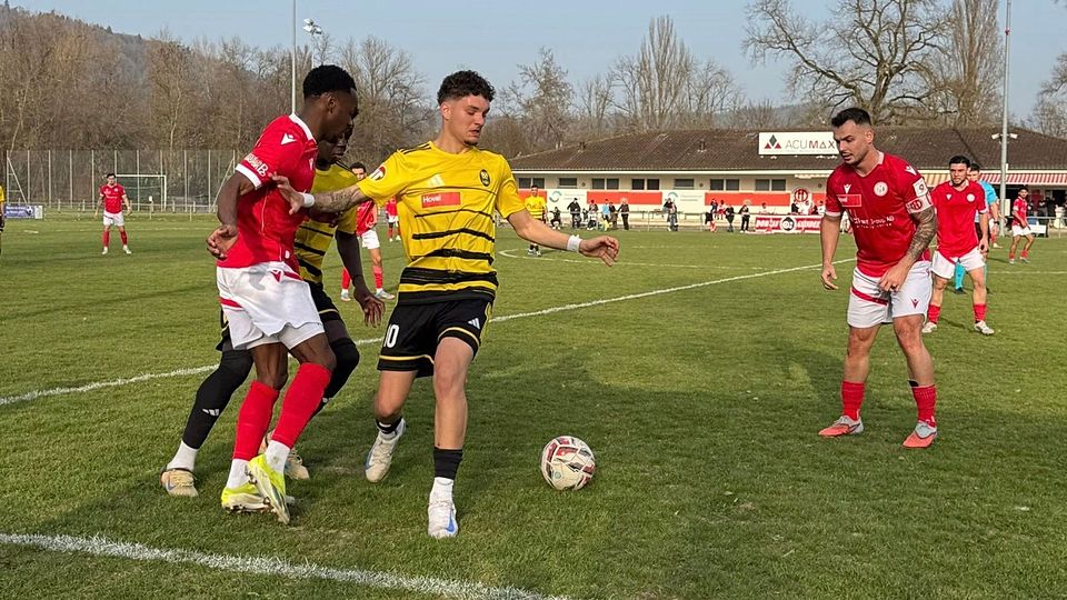 Der FC Dietikon wartet im neuen Jahr auch nach der Partie gegen Taverne weiter auf den ersten "Dreier".