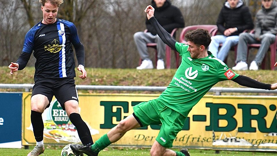 Bach (links) führte Ramspau in der ersten Halbzeit regelrecht vor.