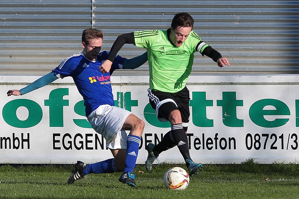 Für eine kleine Sensation sorgte zuletzt Fabian Hönl (re.) vom SV Oberpolling mit dem Sieg in beim DJK-TSV Dietfurt F: Hönl