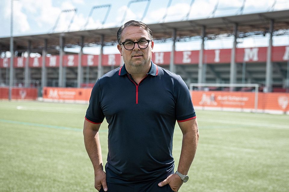 Viel Erfahrung für die Schanzer: FCI verpflichtet Rigo Hof