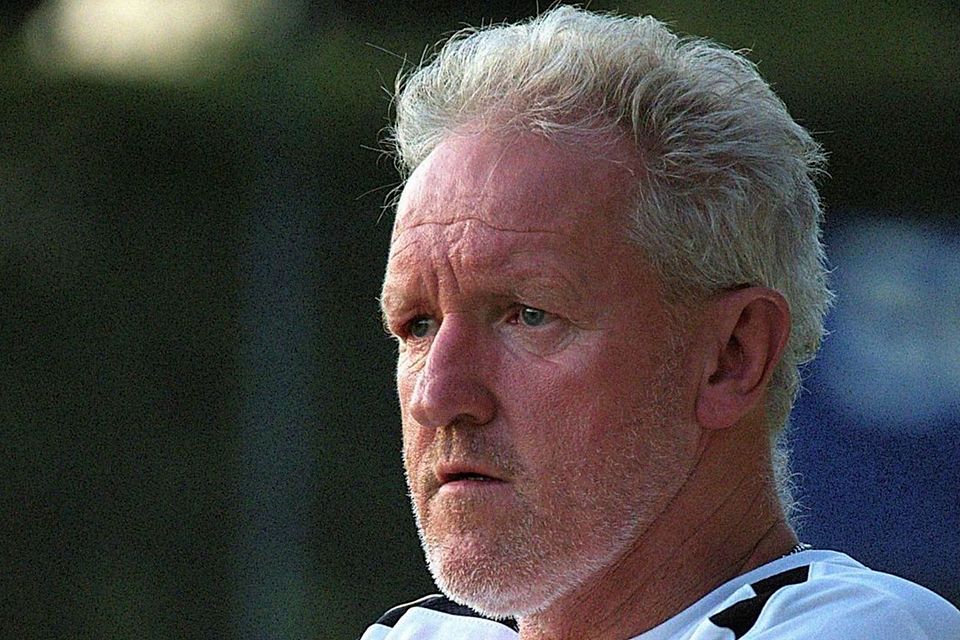 Egmatings Dirigent neben und notfalls auf dem Platz: Thomas „Dammerl“ Brunner.