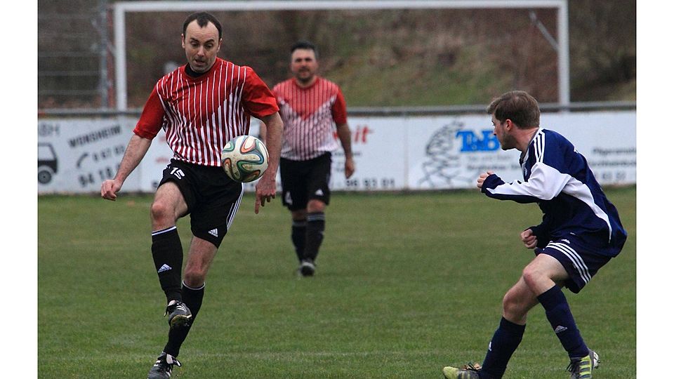 Die SG Bechtolsheim/Gabsheim II (links) hat häufig mit Personalproblemen zu kämpfen. F: Wolff