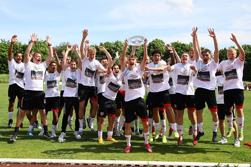 Riesengroß war im vergangenen Sommer die Freude über die geschaffte Bundesliga-Rückkehr.