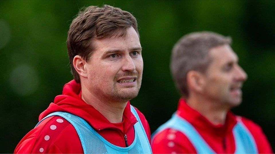 Mit Simon Zehrer als Trainer startet der SV Hebertsfelden den Neustart in der Kreisliga F: Becherer