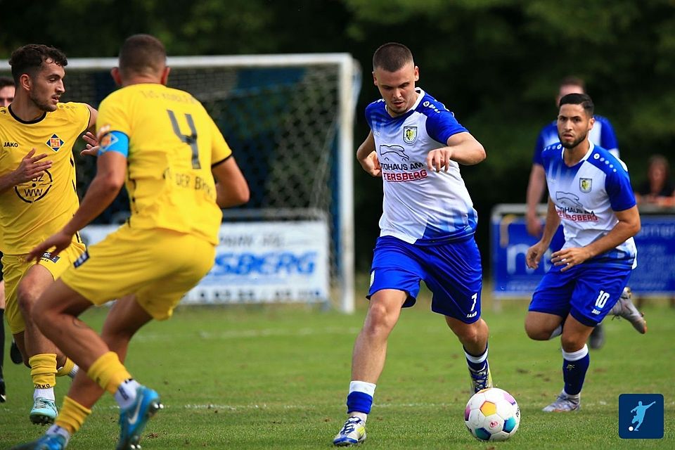 Leart Rexhepi (am Ball) erzielte das 2:0.