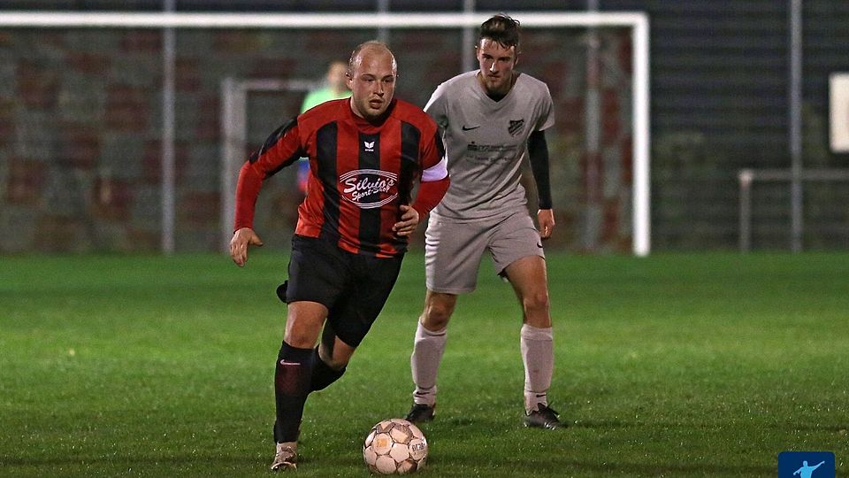 Beim SV Daisbach (schwarz-rot) geht der Blick schon Richtung 2023/24.