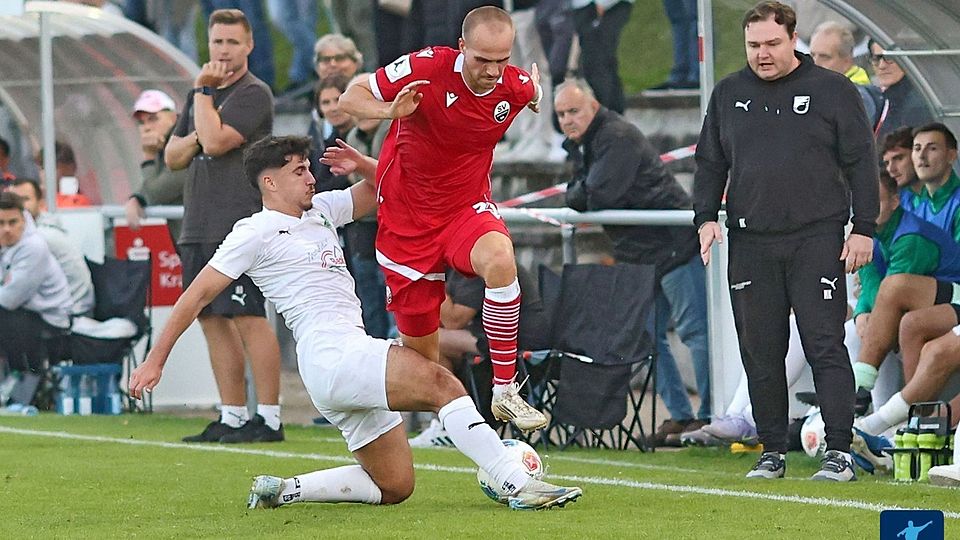 FCZ-Coach Niklas Kissel (r.) hat gegen Sandhausen einen sehr couragierten Auftritt seiner Kicker gesehen.