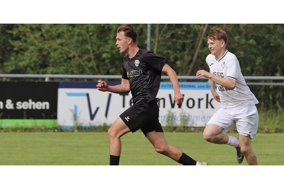 Auf und davon: Lenny Schönberger vom SSV Medenbach ist entwischt und steuert Sonntag drei Tore zum 7:3-Heimerfolg gegen den SSC Burg II bei. © Matthias Leng