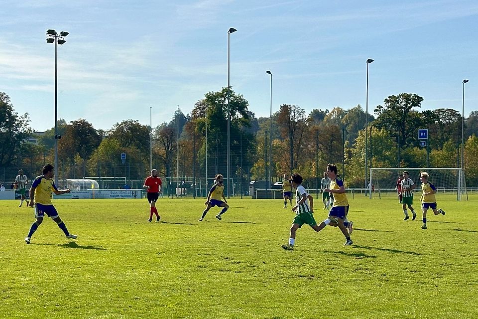Wädenswil holt sich auf der Allmend/Brunau den Dreier gegen Red Star 2.