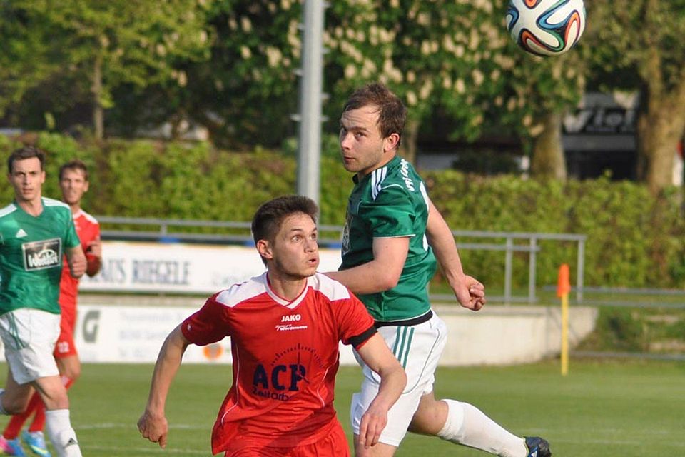 Im Pokalspiel gegen den VfB Eichstätt durfte beim TSV Gersthofen auch Michele Muscillo (links) aus der zweiten Mannschaft ran.	F.: Oliver Reiser
