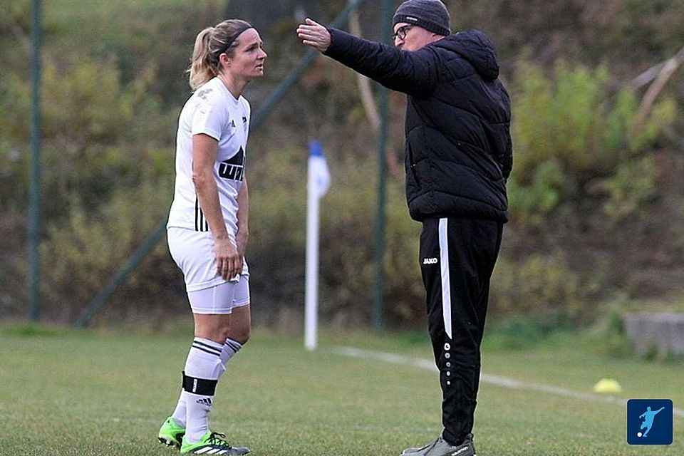 Viel zu korrigieren gab es am vergangenen Wochenende auf Kirchberger Seite nach der 1:3-Heimniederlage gegen Biberbach. Viel zu korrigieren gab es am vergangenen Wochenende auf Kirchberger Seite nach der 1:3-Heimniederlage gegen Biberbach.