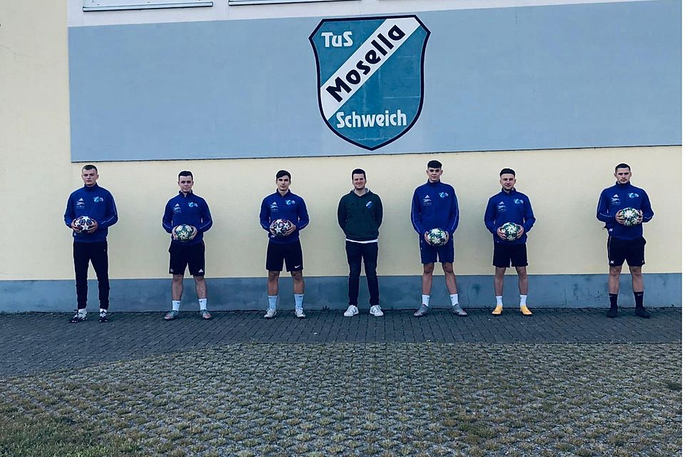 Neu bei Mosella Schweich (v.l.): Janick Linden , Luca Rößler , Alex Welter , Teammanager Lukas Bollig , Luca Stadtfeld, Calvin-Luca Rosen , Julius Kalweit. Es fehlt : Elia Nisius