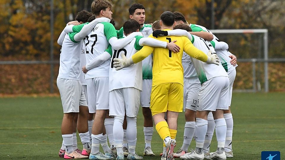 Mit dem heutigen Auswärtssieg in Künzing bleiben die Mannen der SpVgg Grün-Weiß Deggendorf seit sage und schreibe zwölf Spielen in Folge ungeschlagen.