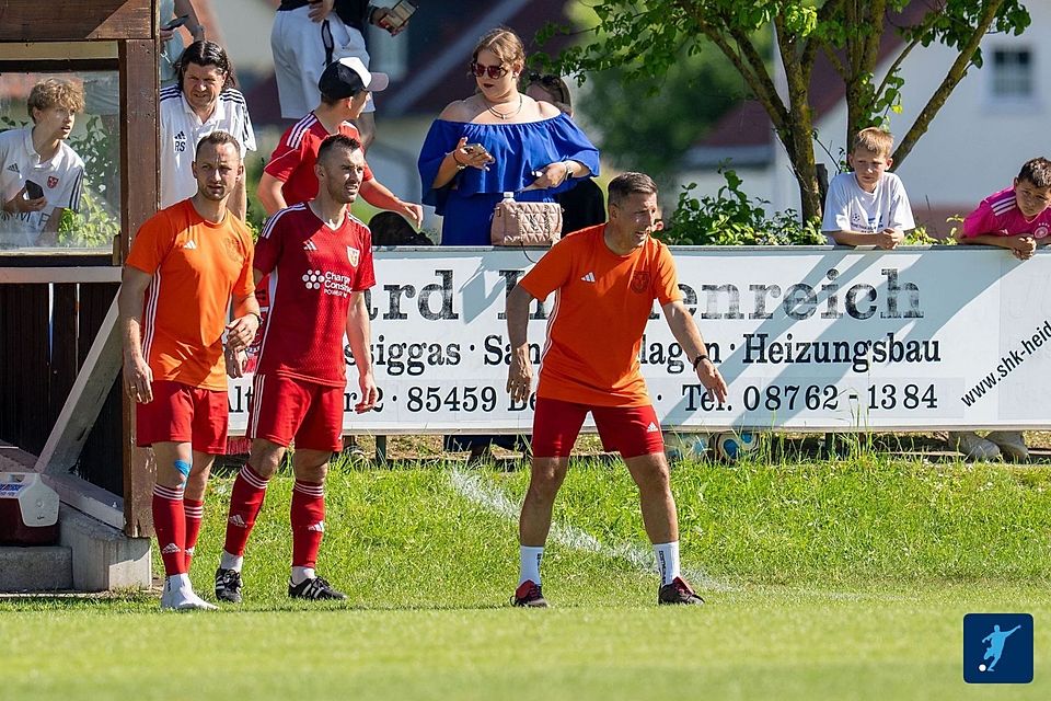 Michael Stiller, rechts im Bild, holt mit seiner Art stets das Maximum aus jedem Team.