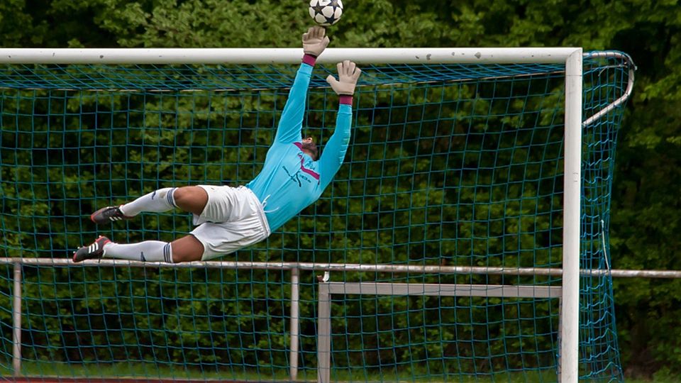 F: ZibergWorringens Keeper Christian Tokgözoglu hielt seinen Kasten sauber
