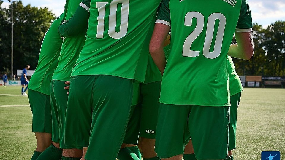 Arminia Klosterhardt jubelt im Heimspiel gegen Schlusslicht Überruhr gleich neunmal.