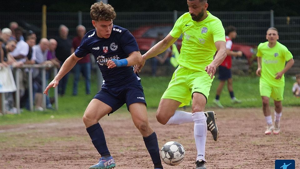 VfB Uerdingen steigt ab. 