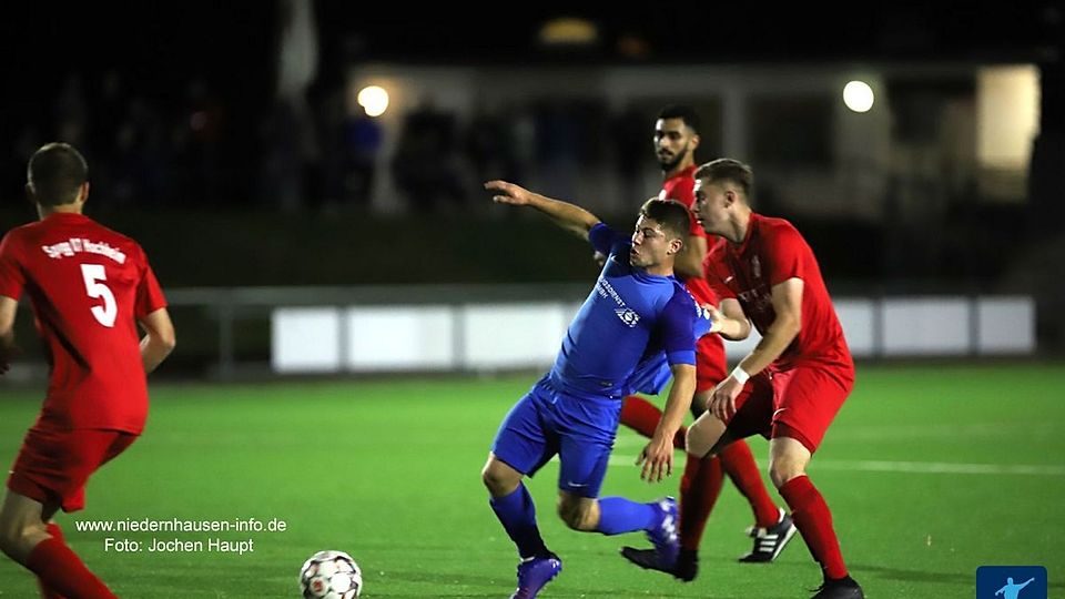Bereits im Pokal standen sich beide Mannschaften schon gegenüber. Damals hatten die Bremthaler mit einem 4:1 die Nase vorne