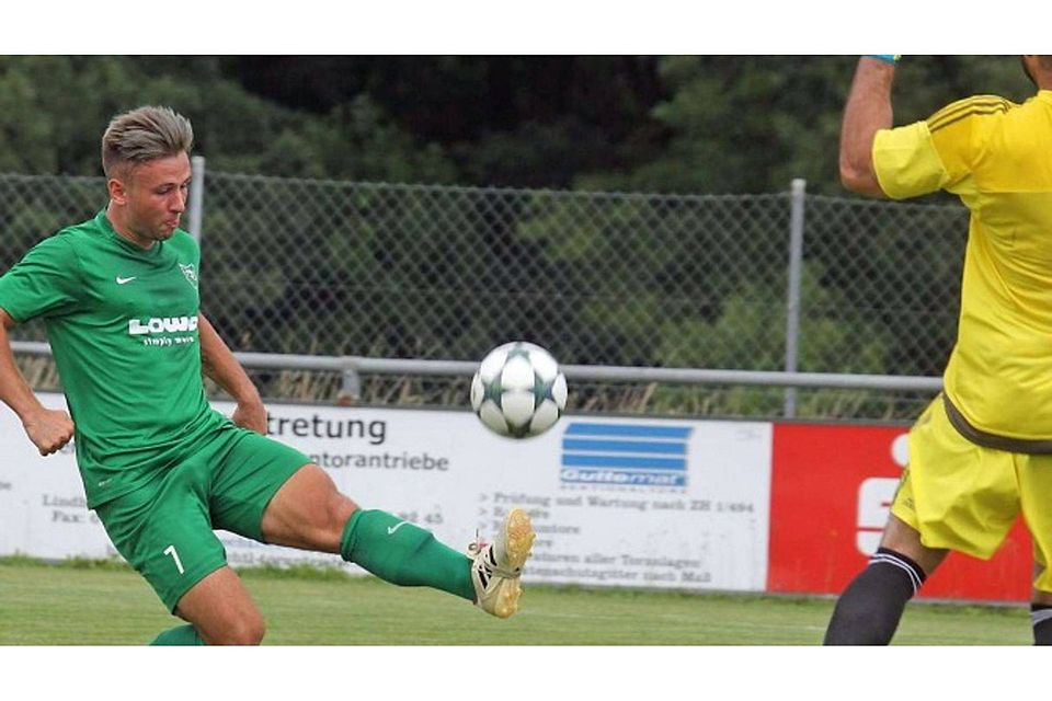 Matchwinner: Der Jetzendorfer Neuzugang Dominic Reisner erzielte das 1:0 und zwei Minuten vor Schluss den 2:1-Siegtreffer gegen den SV Nord Lerchenau. Foto: Hab