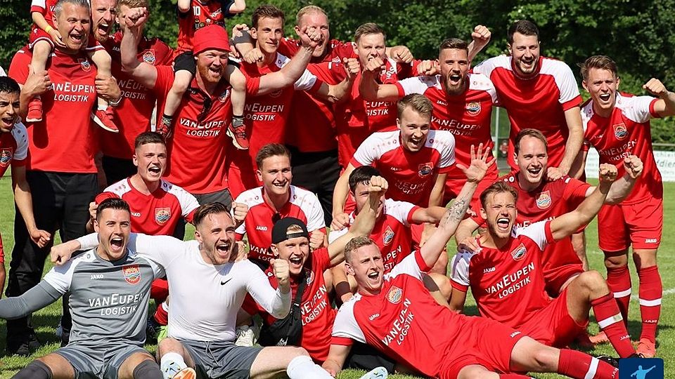Nach dem Oberliga-Aufstieg holte sich der SV Sonsbeck auch den Pokal.