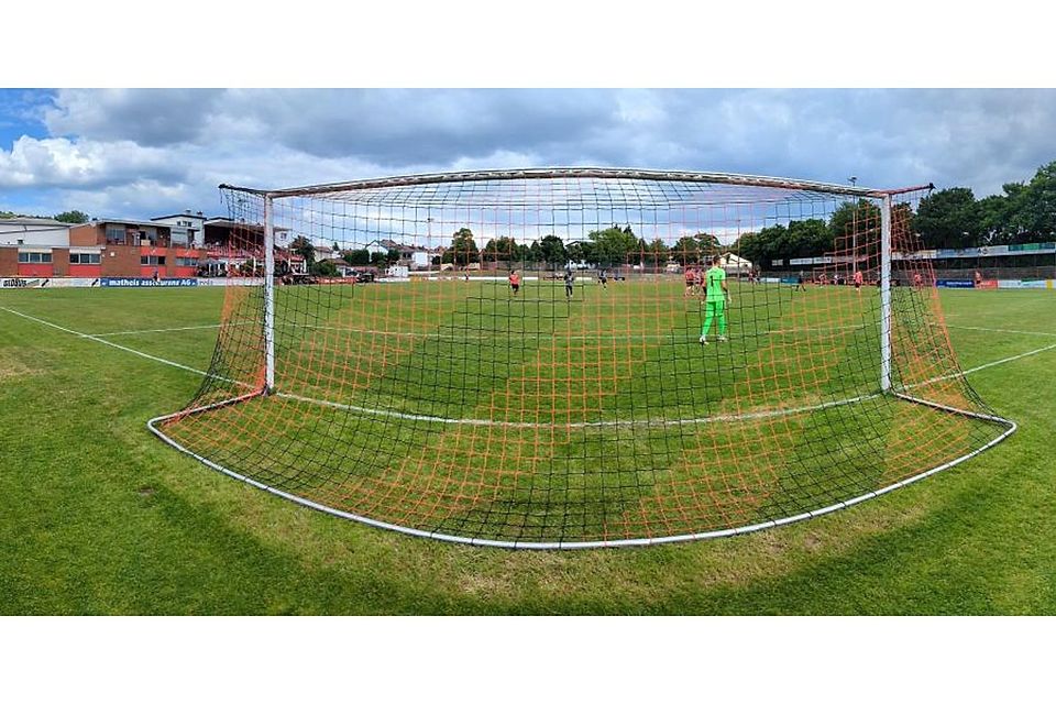 Am Binger Hessenhaus wird es in der kommenden Saison nur noch Bezirksliga-Fußball zu sehen geben.	Foto: Mario Luge