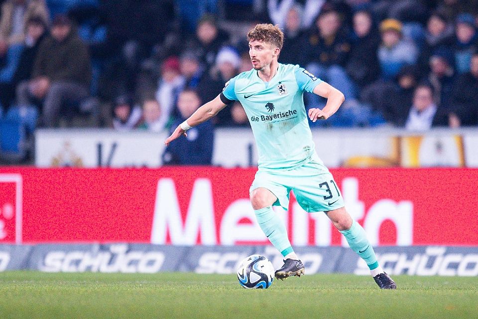 Niklas Tarnat hat in der Regionalliga Südwest beim SGV Freiberg unterschrieben.