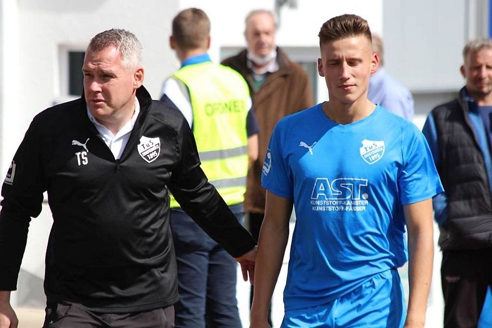 Erst ein mageres Pünktchen holte die Erndtebrücker Zweite unter Trainer Timm Schniegeler, sodass die Truppe beim FC „Ass-Wie-Wu“ nun schon ein wenig unter Druck steht.