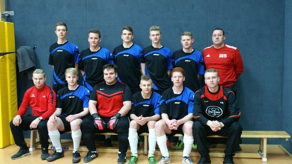Heimvorteil genutzt: Überraschend gewinnt die JSG Mücke die Futsal-Regionalmeisterschaft der A-Junioren.