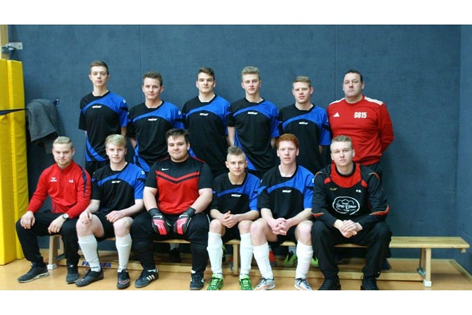 Heimvorteil genutzt: Überraschend gewinnt die JSG Mücke die Futsal-Regionalmeisterschaft der A-Junioren.