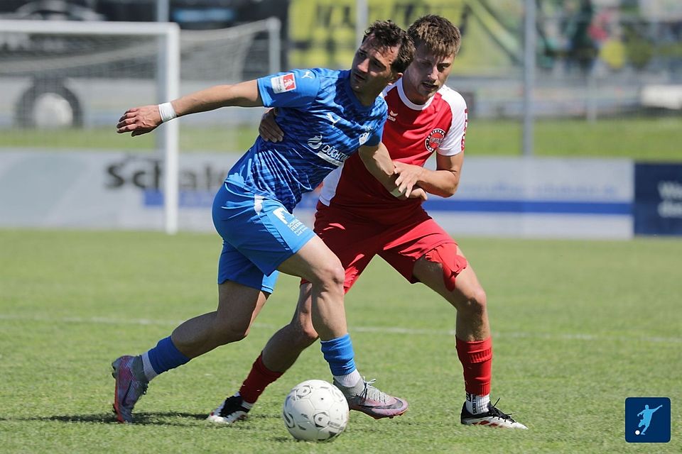 Rhynern verzichtet ab sofort auf Deljiu (in Blau). Rhynern verzichtet ab sofort auf Deljiu (in Blau).