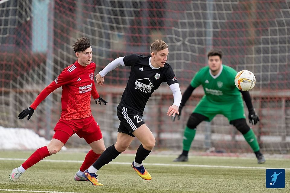 2.2 - Ergolding und Osterhofen trennten sich ohne Sieger. 2.2 - Ergolding und Osterhofen trennten sich ohne Sieger.