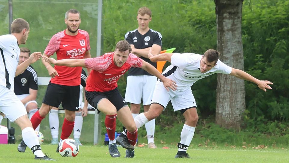 Fußball, Kreisliga 1, 24.8.2025,  Burggen/Bernbeuren - Peißenberg 1:0, Foto: Roland Halmel