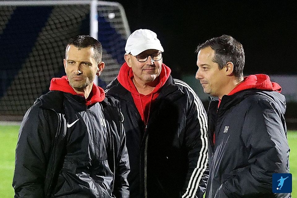 Hüffelsheim-Coach Andre Weingärtner (links im Bild) wird ab nächsten Sommer nicht mehr an der Seitenlinie des Verbandsligisten stehen.