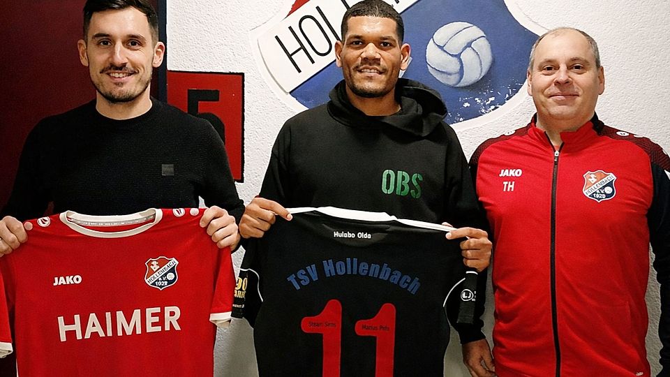 Dominic Robinson (Mitte) unterstützt ab der neuen Saison Fatih Cosar (links) als Co-Trainer beim TSV Hollenbach. Das gab Abteilungsleiter Thomas Högg (rechts) bei der Präsentation bekannt.