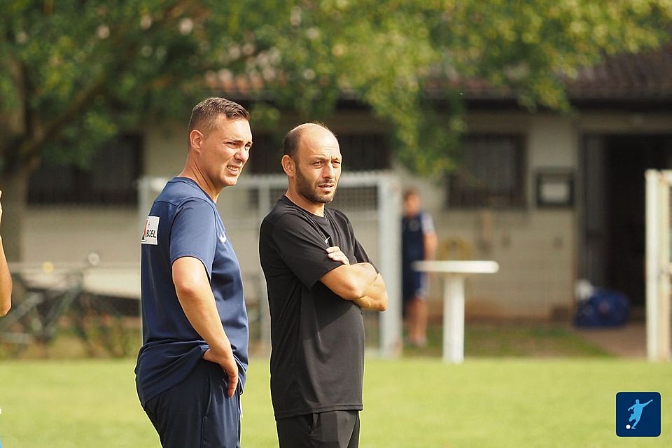 Trainer Ferdi Özcan (rechts) verlässt die SG Eintracht Bad Kreuznach am Ende der Saison.