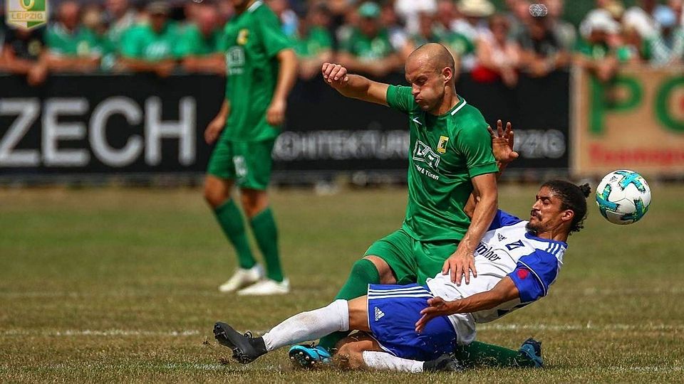 Michael Lerchl (in blau-weiß) beendet im Sommer seine Karriere in Zorbau.