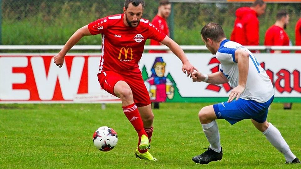 Motivations-Playlist: Christian Albiez vom FC Wallbach II (links) 