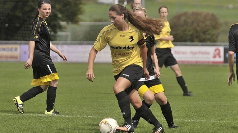 Führte das Team zum Sieg gegen den FC Teutonia: Grafings Kapitänin Alexandra Franz. Foto: stefan rossmann
