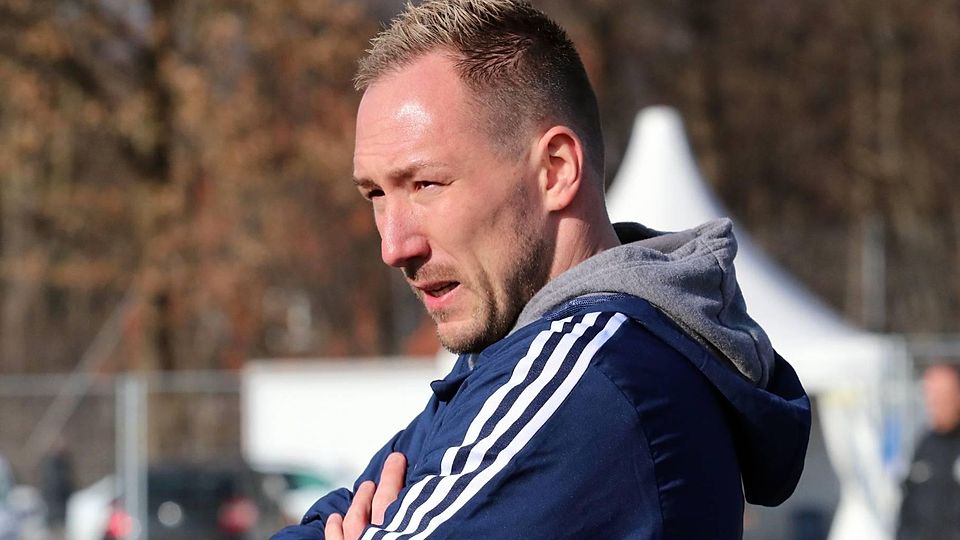Glaubt daran, den TSV Gräfelfing zum Klassenerhalt coachen zu können: Trainer Sascha Polecki.