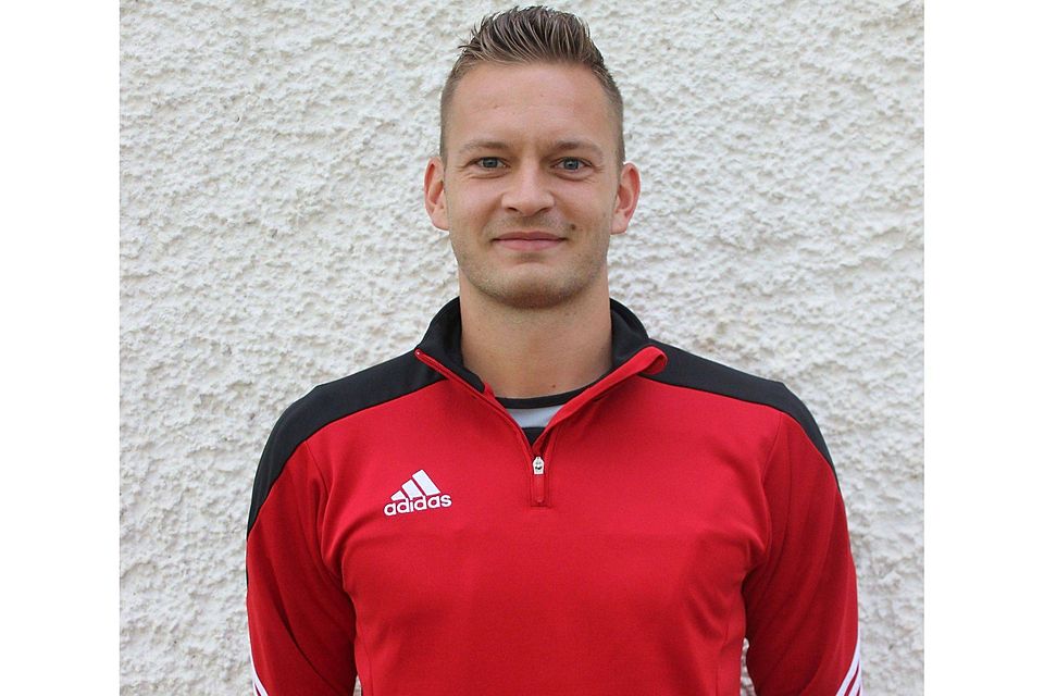 Wird den FC Altdorf auch in der nächsten Saison trainieren: Spielertrainer Stefan Wiechers. F: Der Bote