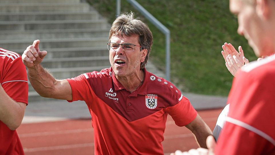 Er gibt ab sofort die Kommandos: Hubert Jungmann hat beim TSV Peißenberg nach der Trennung von Michael Stoßberger vorübergehend das Traineramt übernommen. F.: mayr
