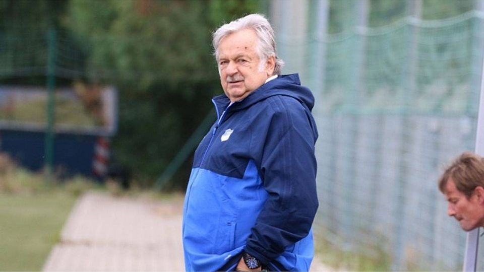 Helmut Wirth ist nur noch wenige Monate Coach beim TSV Langquaid F: Schmideder