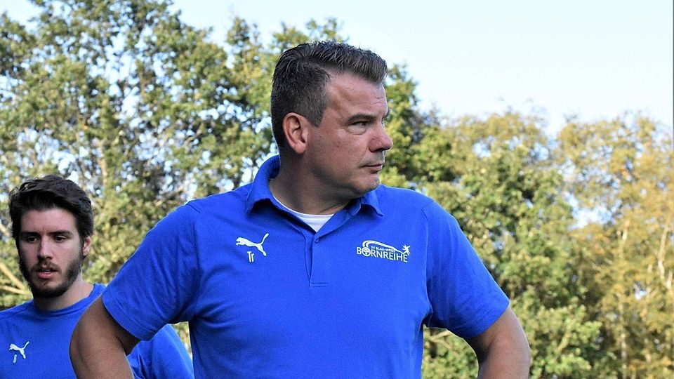 Michael Rickers (vorne) hatte sich deutlich mehr von seiner zweiten Amtszeit bei den „Moorteufeln" versprochen.