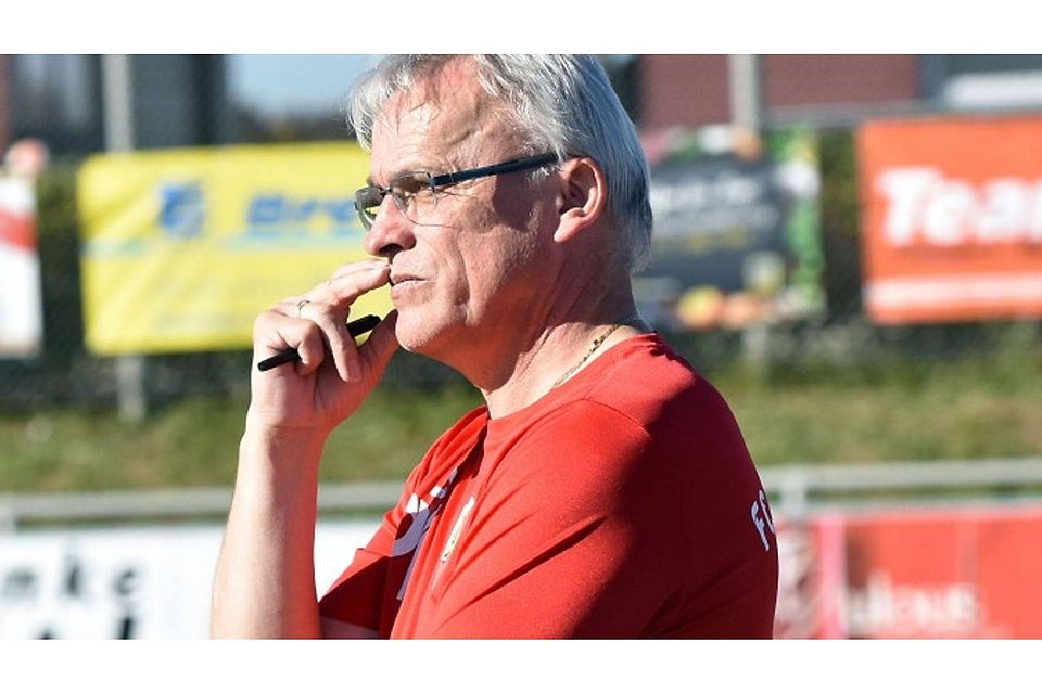 Verlängert sein Engagement: Peter Faber bleibt auch in der nächsten Saison Trainer beim FC Unterföhring. FOTO: FÖRTSCH