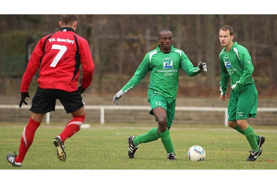 Viktor Aguocha (Bildmitte) trug bereits bis 2013 das Trikot des 1. FC Zeitz. (F: Hillger)