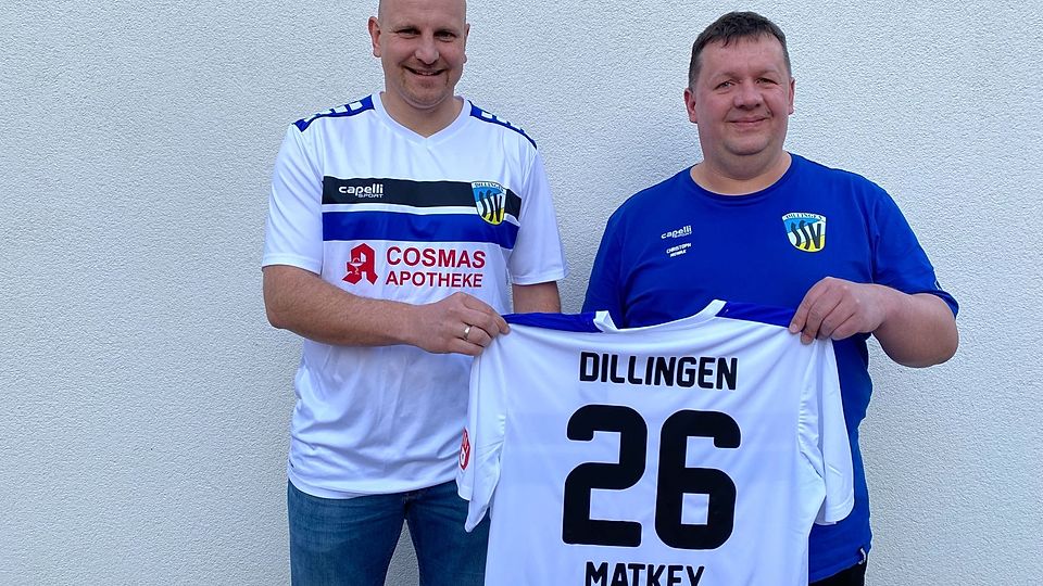 Gehen künftig gemeinsame Weg: Dillingens neuer Spielertrainer Peter Matkey (links im Bild) und SSV-Vorsitzender Christoph Nowak
