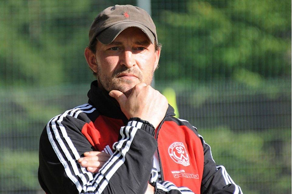 Marcus Huber, hier noch Trainer des SC Wörnsmühl, steht künftig beim TSV Irschenberg an der Seitenlinie.