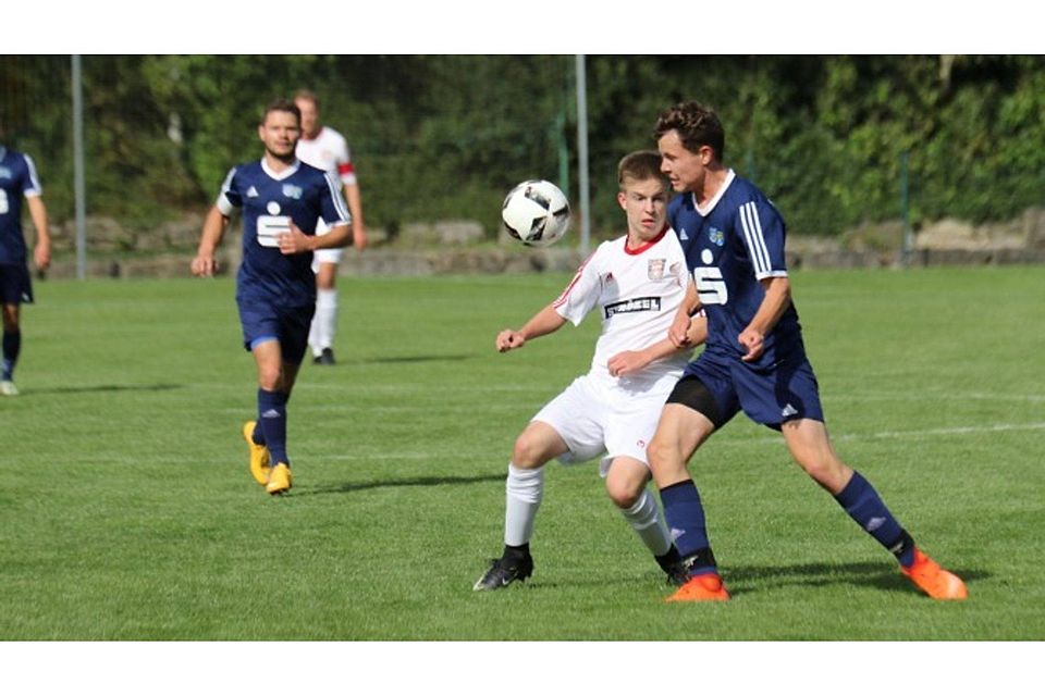 Gammesfeld (weiß) verliert auch gegen Markelsheim/Elpersheim und wartet weiter auf den ersten Punkt. Robert Stolz Gammesfeld (weiß) verliert auch gegen Markelsheim/Elpersheim und wartet weiter auf den ersten Punkt. Robert Stolz